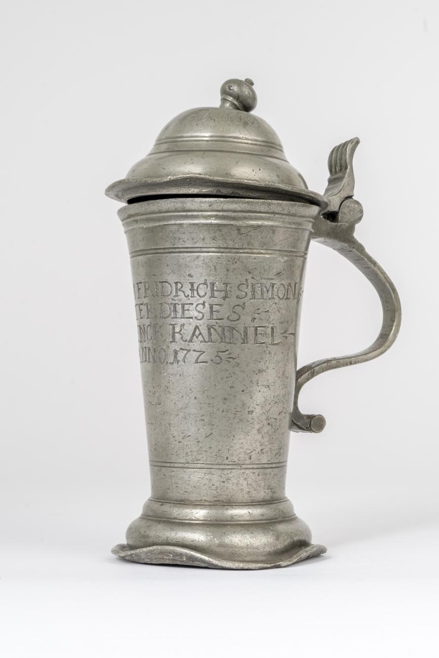 Naczynie z pokrywką