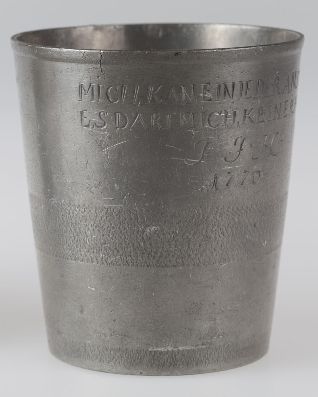 Kubek nieustalonego cechu