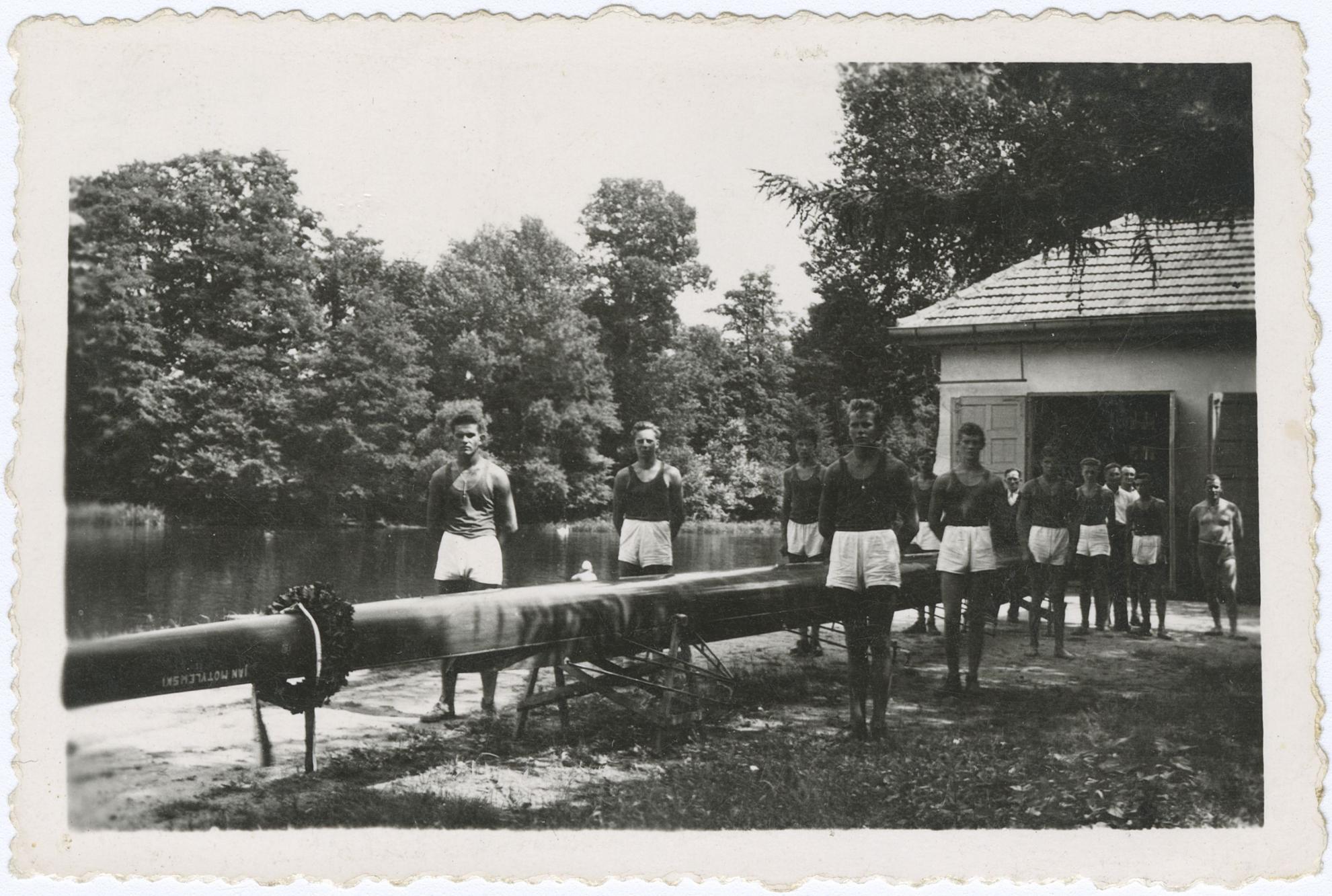 Fotografia, Zawodnicy na przystani KTW w Kaliszu