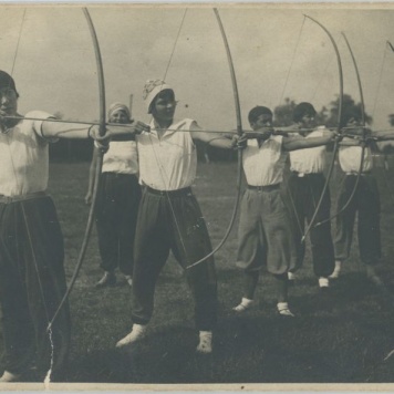 Kaliskie łuczniczki na kursie sportowym w Gostyninie