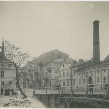 Most nad kanałem Babinka, ulica Kanonicka, katedra św. Mikołaja i żydowskie łaźnie rytualne