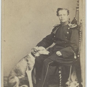 Portret mężczyzny z psem