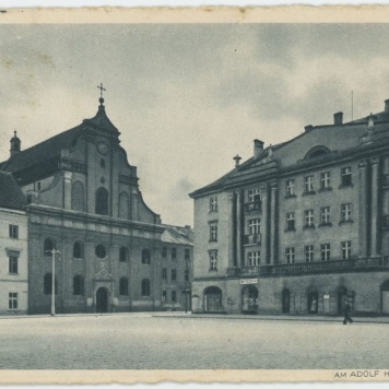 Am Adolf Hitler Platz, Kalisch