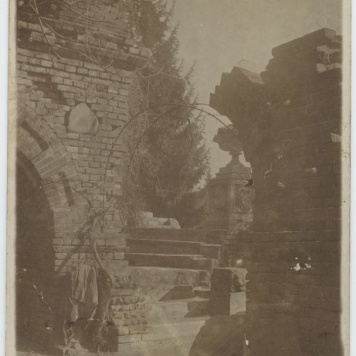 Sztuczne ruiny w parku, Kalisz