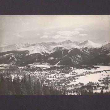 Zakopane. Widok ogólny i panorama Tatr