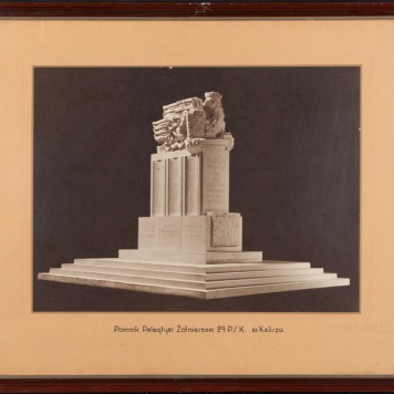 Pomnik Poległym Żołnierzom 29 PSK w Kaliszu 