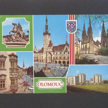 Stoimy na (...) i wspominamy [...]