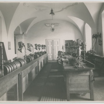 Wnętrze kościoła pobernardyńskiego w czasie okupacji niemieckiej