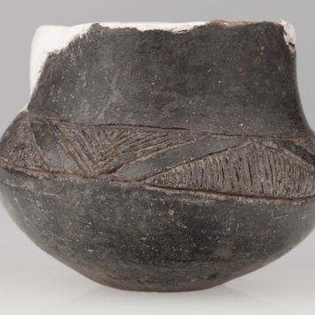 naczynie kształtu jajowatego 