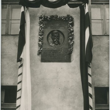 Zdjęcie z pobytu w Kaliszu . J. Piłsudskiego, I. Mościckiego, S. Wojciechowskiego