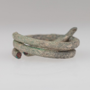 Skręt spiralny z drutu brązowego o przekroju okrągłym