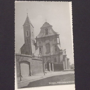 Klasztor franciszkanów w Gnieźnie.