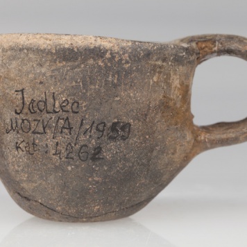 Czerpak półkulisty