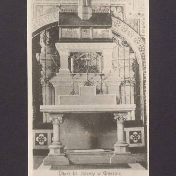 Kościół oo. franciszkanów pw. Wniebowzięcia NMP i św. Antoniego w Gnieźnie. Ołtarz bł. Jolenty.