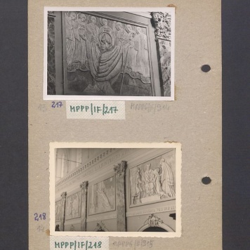 Wnętrze gnieźnieńskiej katedry. Płaskorzeźby ojca Efrema, cztery ujęcia scen z życia św. Wojciecha.