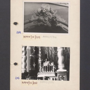 Wnętrze gnieźnieńskiej katedry. Trumna św. Wojciecha.