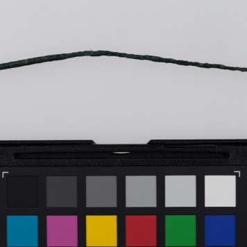 Fragmentarycznie zachowana szpila brązowa