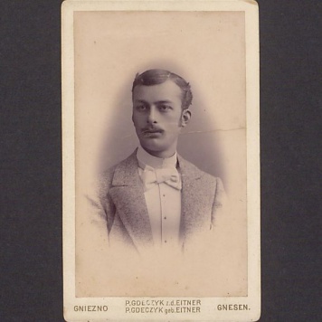 Portret mężczyzny.