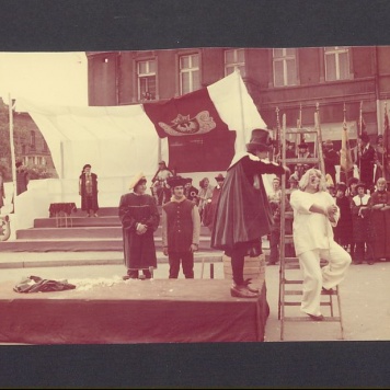 Jarmark Bartłomiejski. Scena na Rynku.