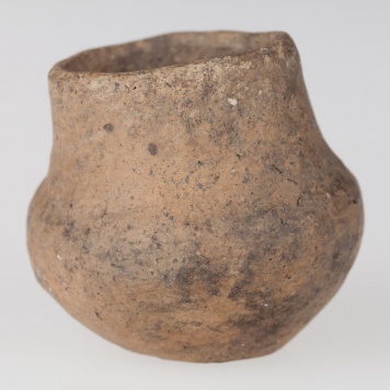 Miniaturowe naczynie wazowate