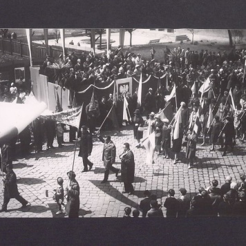 Obchody 1 Maja 1970 r. Pochód.