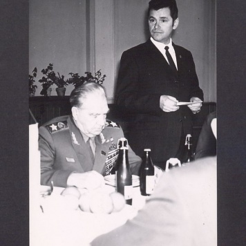 Wizyta żołnierzy radzieckich. Komitet Miejski PZPR.