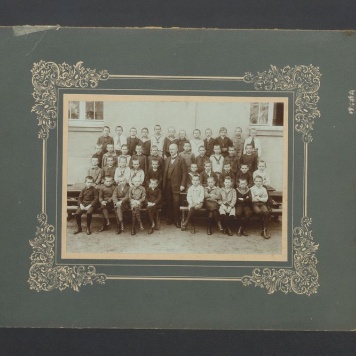 Uczniowie pierwszej klasy Gimnazjum Klasycznego w Gnieźnie, rocznik 1913/1914.