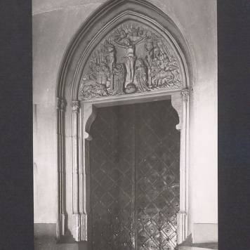 Drzwi północne w katedrze.