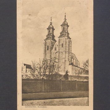 Gniezno, katedra.