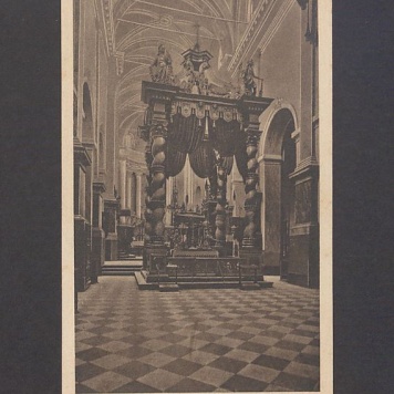 Grób św. Wojciecha w katedrze.