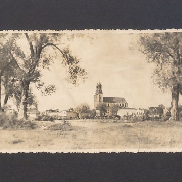 Gniezno, widok na katedrę.