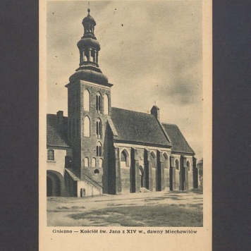 Kościół pw. św. Jana z XIV w., dawny Miechowitów.