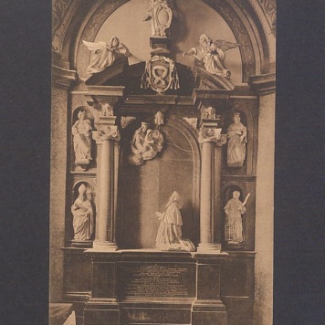 Nagrobek prymasa Lorenza Gembickiego.