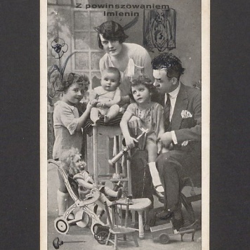 Gdy rano wstaliśmy, w okienko spojrzeliśmy [...]