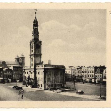 Rynek w Lesznie z Ratuszem Rynek w Lesznie z Ratuszem