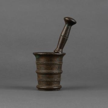 Moździerz z tłuczkiem